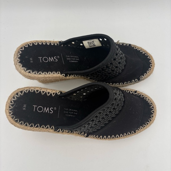 TOMS Black Woven Wedges with Tan Espadrille - Picture 5 of 12